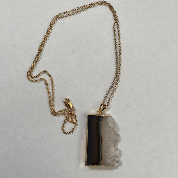 Gold Plated Agate Slice Necklace - Picture 2 of 4